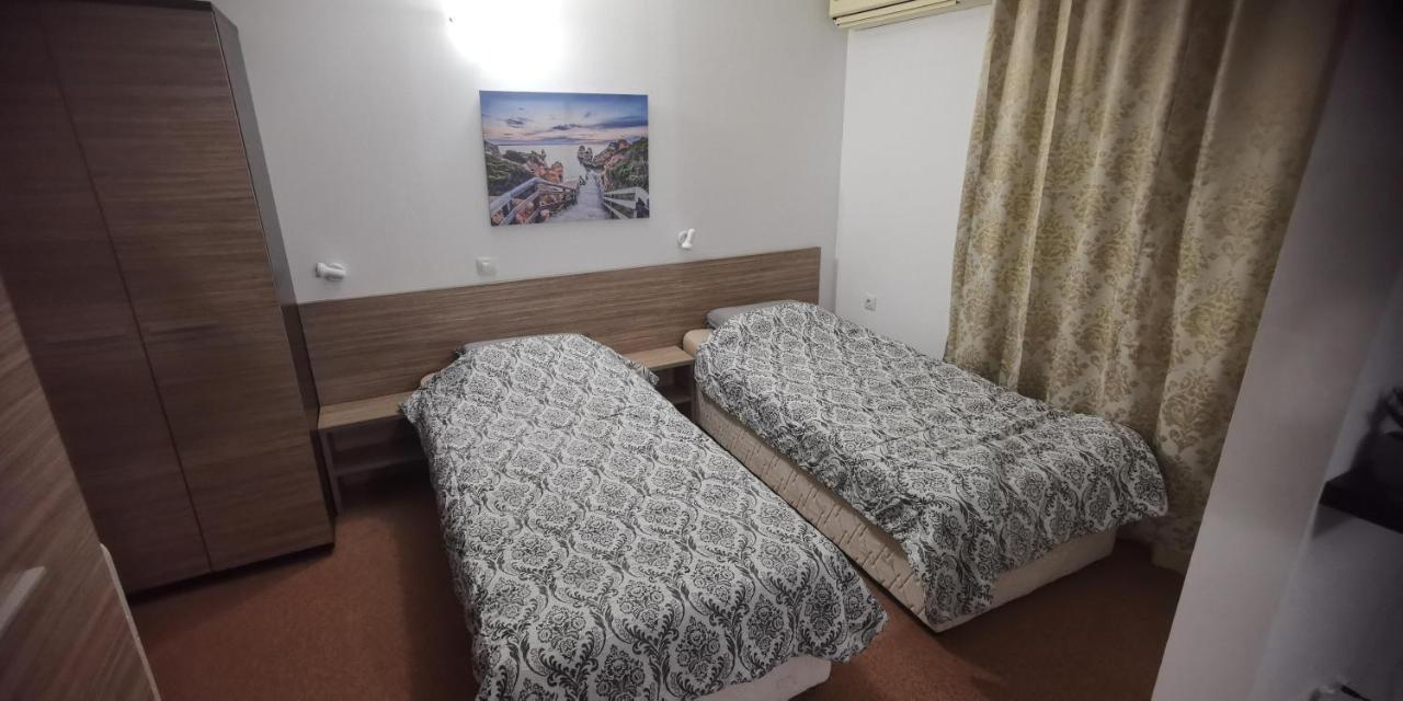 Seaview Apartment - Clara Sarafovo - 100M To Sea Burgas Stad Buitenkant foto