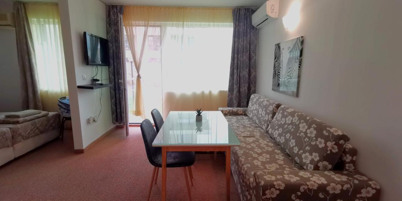Seaview Apartment - Clara Sarafovo - 100M To Sea Burgas Stad Buitenkant foto